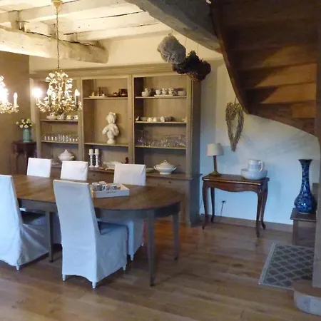 Kervaillant Couette-café 2*